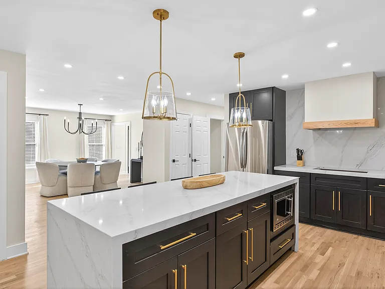 310 Rivoli Cir — Photo 19