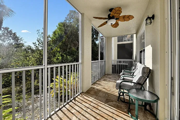 3 bed, 3.0 bath, 1559 sqft, $2,500 — Photo 4