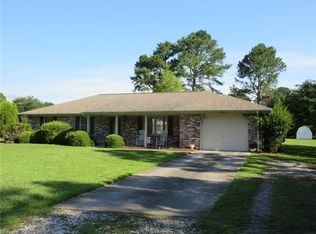 3 Tinkers Ln, Carrollton, VA 23314