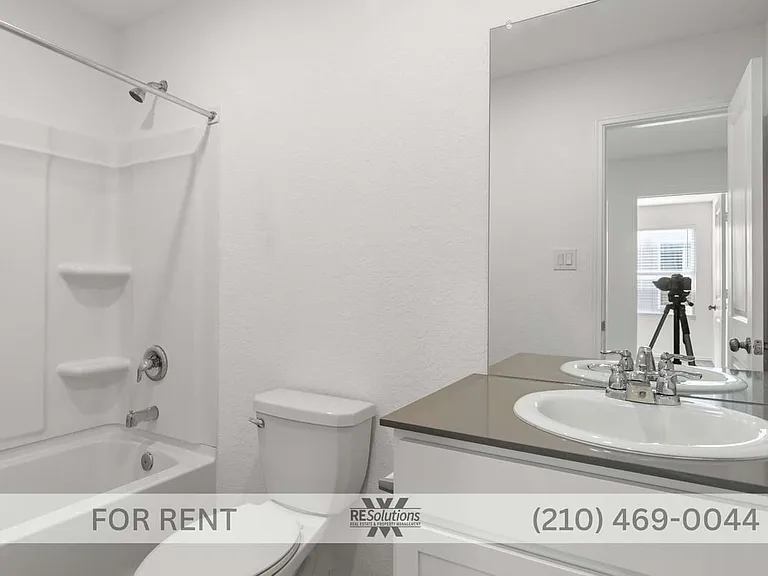 13551 Barton Cv — Photo 13
