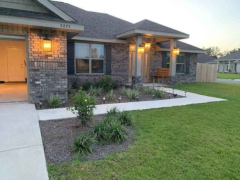 2nd image of 5275 Gaineswood Dr