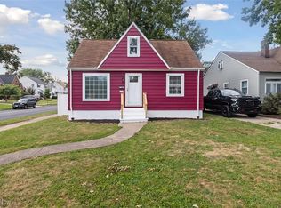 17401 Glenshire Ave, Cleveland, OH 44135