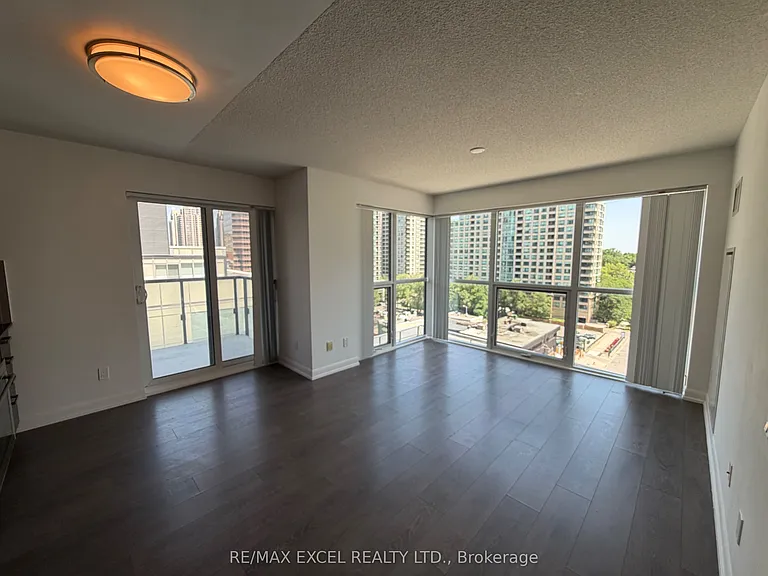 5168 Yonge St #609 — Photo 5