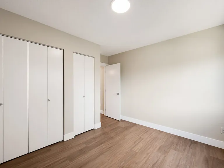435 Lampson St #103 — Photo 35
