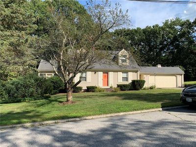 24 Lantern Rd, Smithfield, RI, 02917