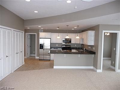 3rd image of 3033 Beach Towne Ct