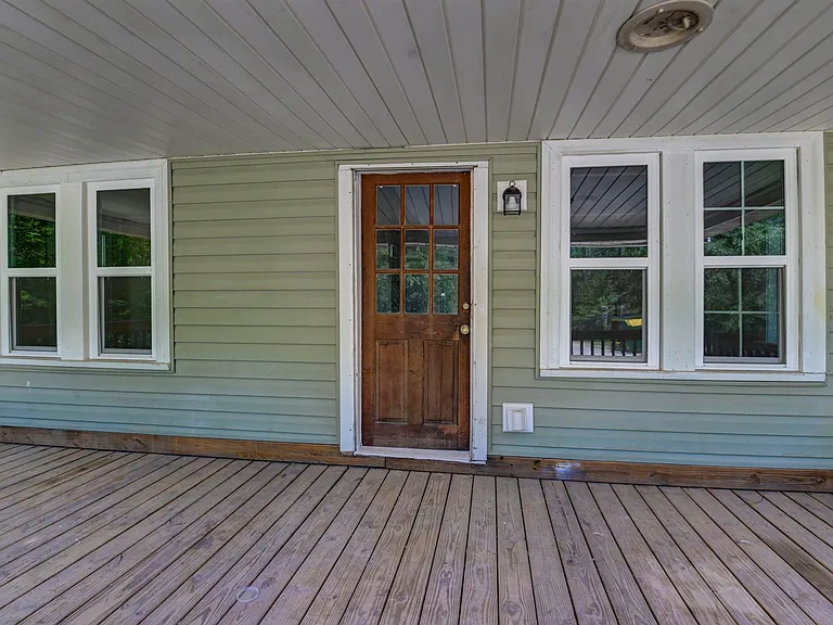 477 Bush Berry Rd — Photo 3
