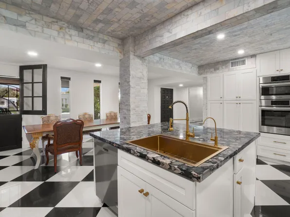7240 N VIA DE LA MONTANA --, Scottsdale, AZ 85258