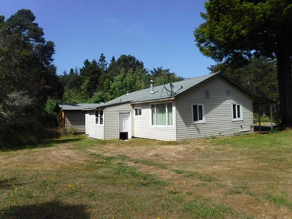 2nd image of 15020 Cypress Ln