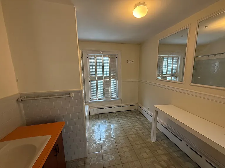 1716 Beacon St #2B — Photo 35