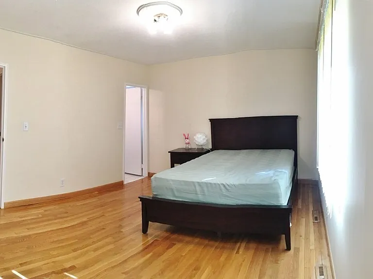 157 Lake Shore Rd #2 — Photo 24