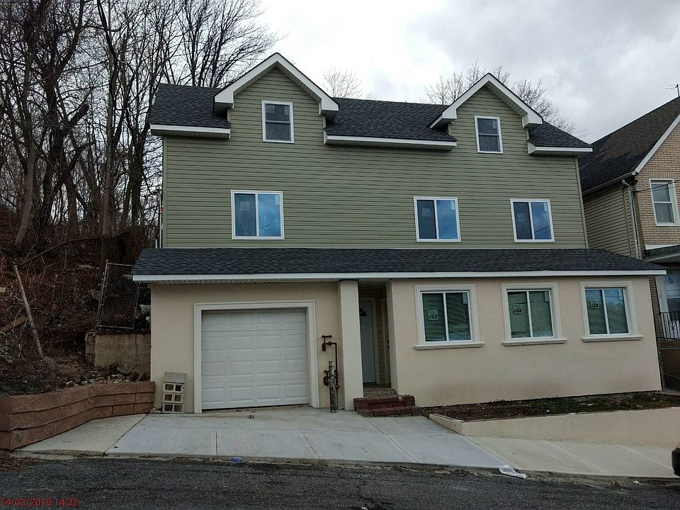 1st image of 15 Van Tuyl St