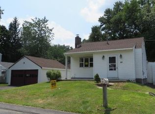 68 Reber St, Colonie, NY 12205
