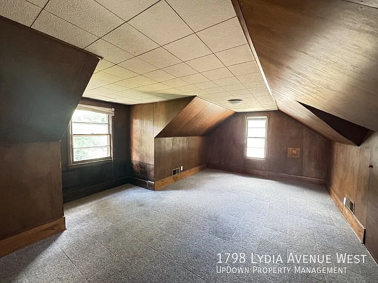 1798 Lydia Ave W — Photo 10