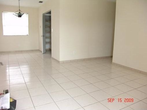2nd image of 11944 SW 181st St