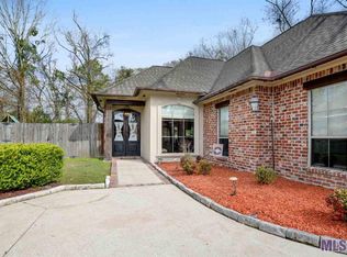 40068 Summer Brooke Ave, Prairieville, LA 70769