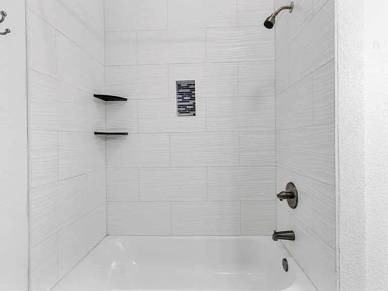 535 N 200 W #1 — Photo 10