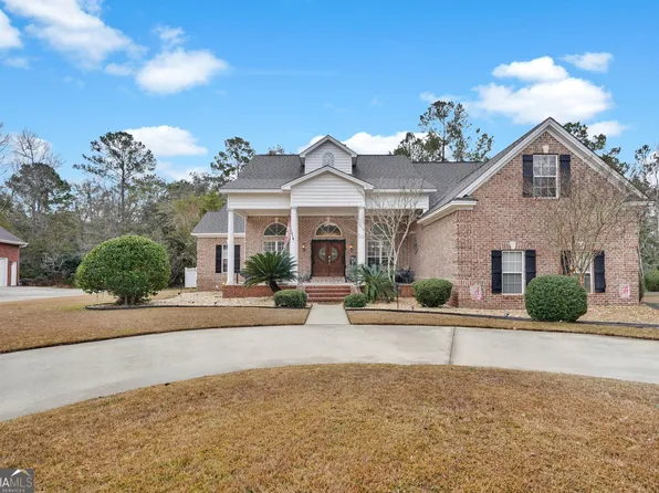 40 Windsong Dr, Richmond Hill, GA 31324