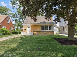 1808 W Twelve Mile Rd, Royal Oak, MI 48073