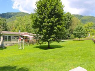 817 Ledbetter Rd, Robbinsville, NC 28771
