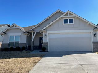 7213 S Hemlock Ave W, Broken Arrow, OK 74011