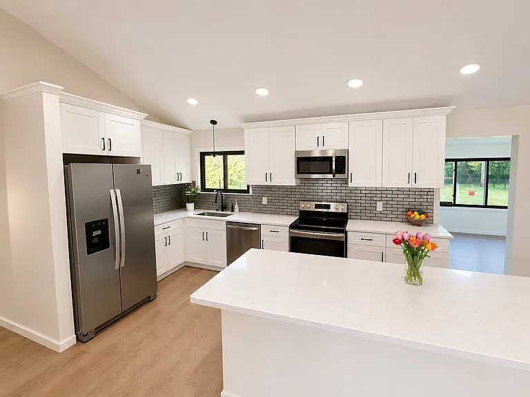 26178 Springfield Dr — Photo 2