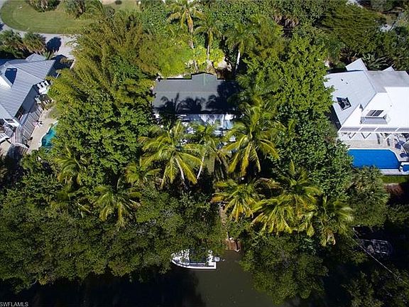 4th image of 519 Lagoon Dr