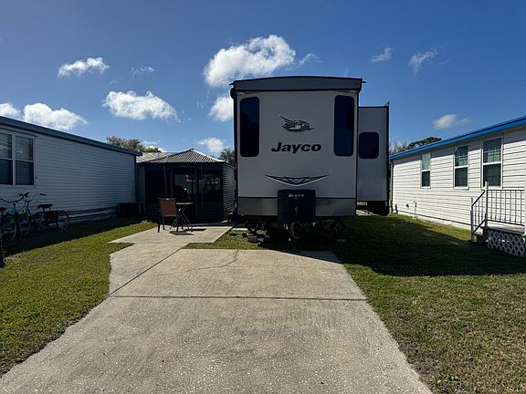 2nd image of 6830 Hachem Dr #7