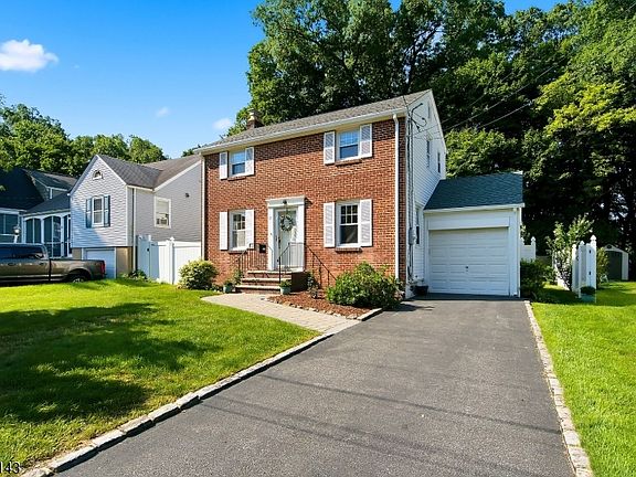 2nd image of 11 MONROE AVENUE