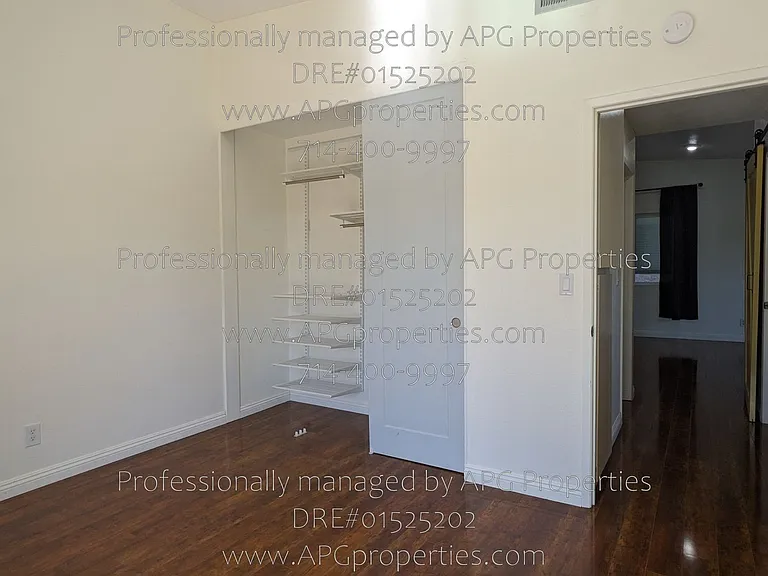 636 E Birch St #E — Photo 7