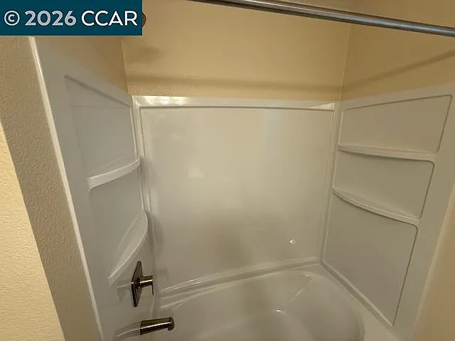 1500 Carmel Dr — Photo 12