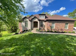 280 Kingsmill Dr, Fisherville, KY 40023
