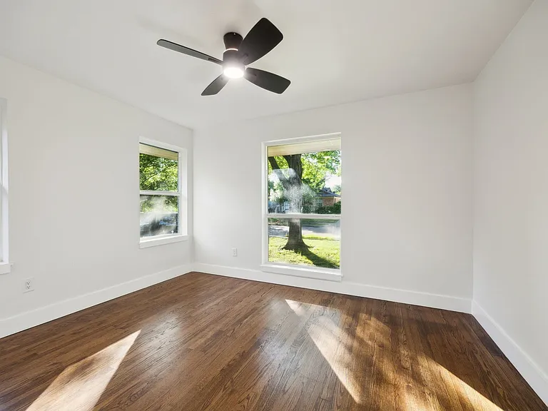 10228 San Juan Ave — Photo 21