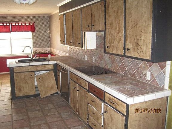 4th image of 2819 Stutz Dr