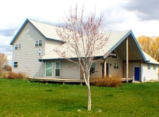 170 Lewis Ln, Hamilton, MT 59840