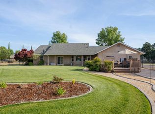 22650 Village View Ln, Red Bluff, CA 96080