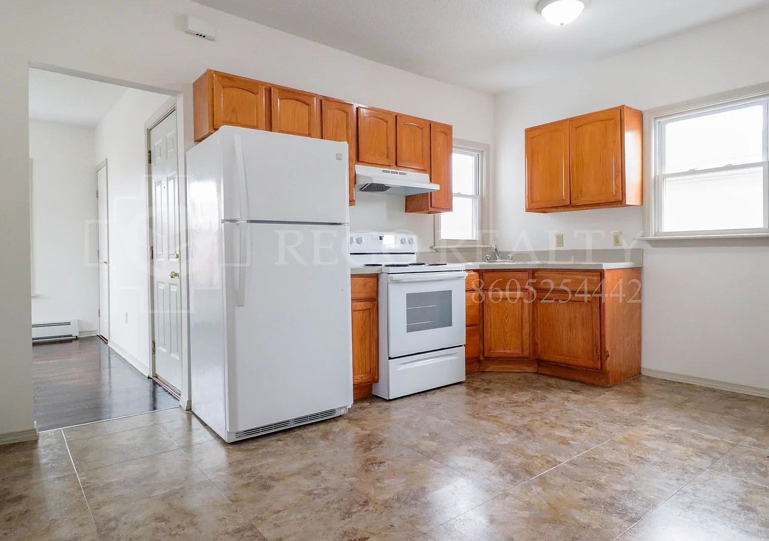 49 Elliott St / Owen Properties, LLC — Photo 3