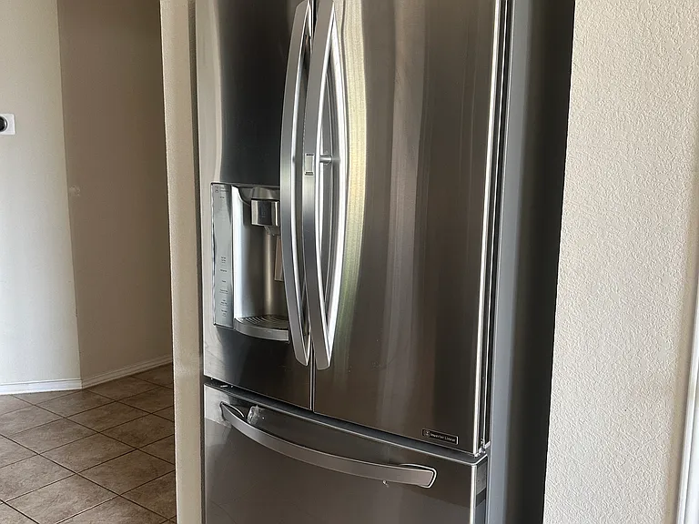 5301 Flatiron Dr — Photo 13