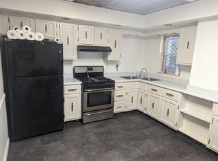 300 6th Ave FLOOR 1, Carnegie, PA