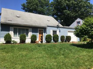 2381 Suncrest Dr, Cuyahoga Falls, OH