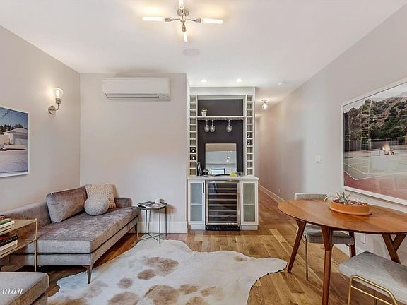 2nd image of 790 Saint Johns Pl APT 2B