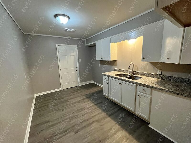 3119 Woodview Dr, Jackson, MS 39212 Zillow