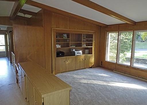3rd image of 36 Howe Ave