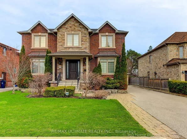 49 Gooderham Dr, Toronto, ON M1R 3G6