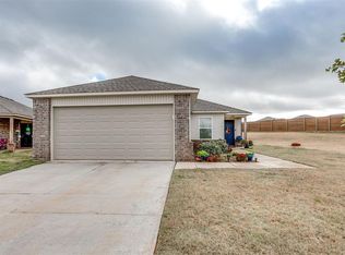 11700 NW 99th Ter, Yukon, OK 73099