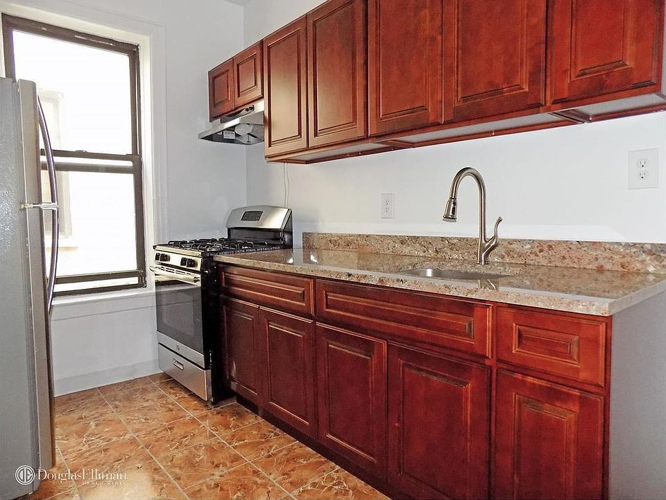 1st image of 4842 41st St APT 2R