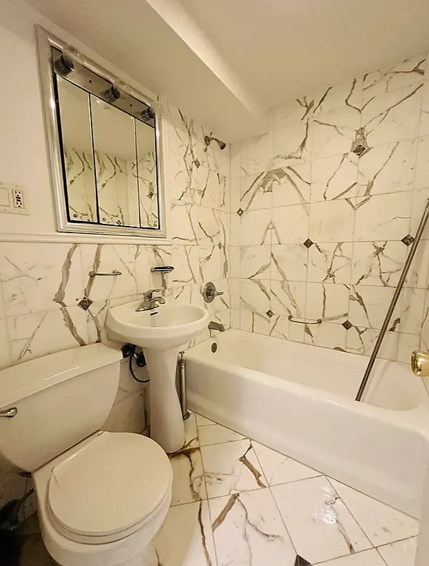 105 East 88th Street — Photo 4