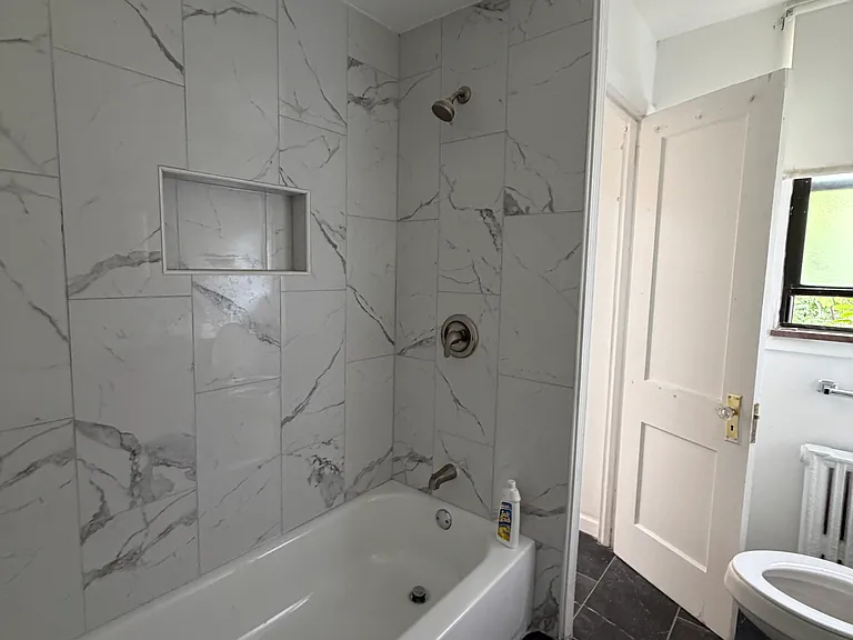 2036 Wightman St #1 — Photo 5