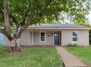 9847 Glengreen Dr, Dallas, TX 75217
