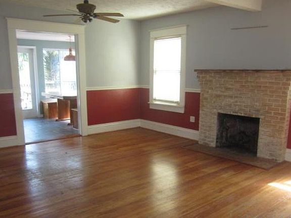 4th image of 392 W Osceola St
